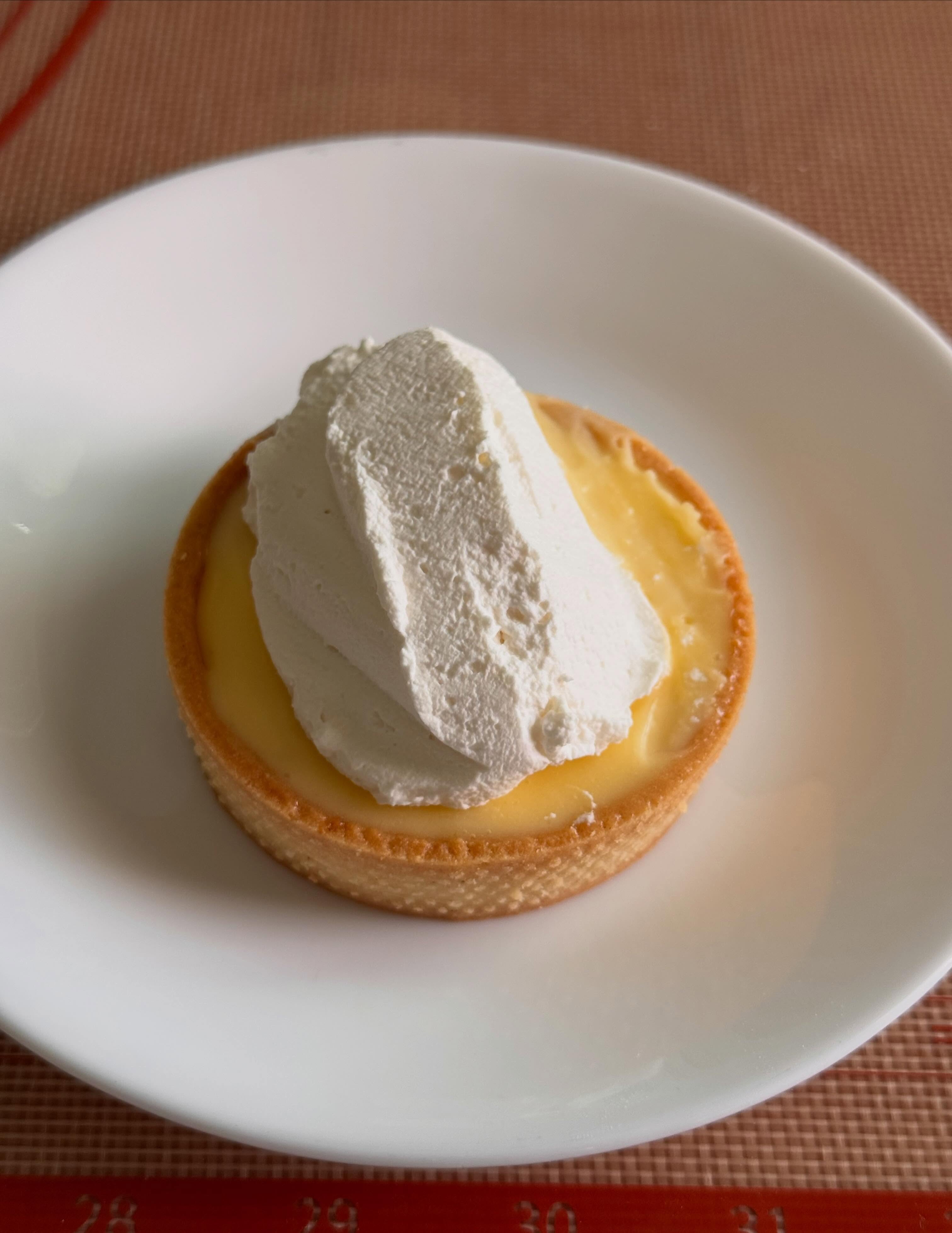 Lemon cream tart